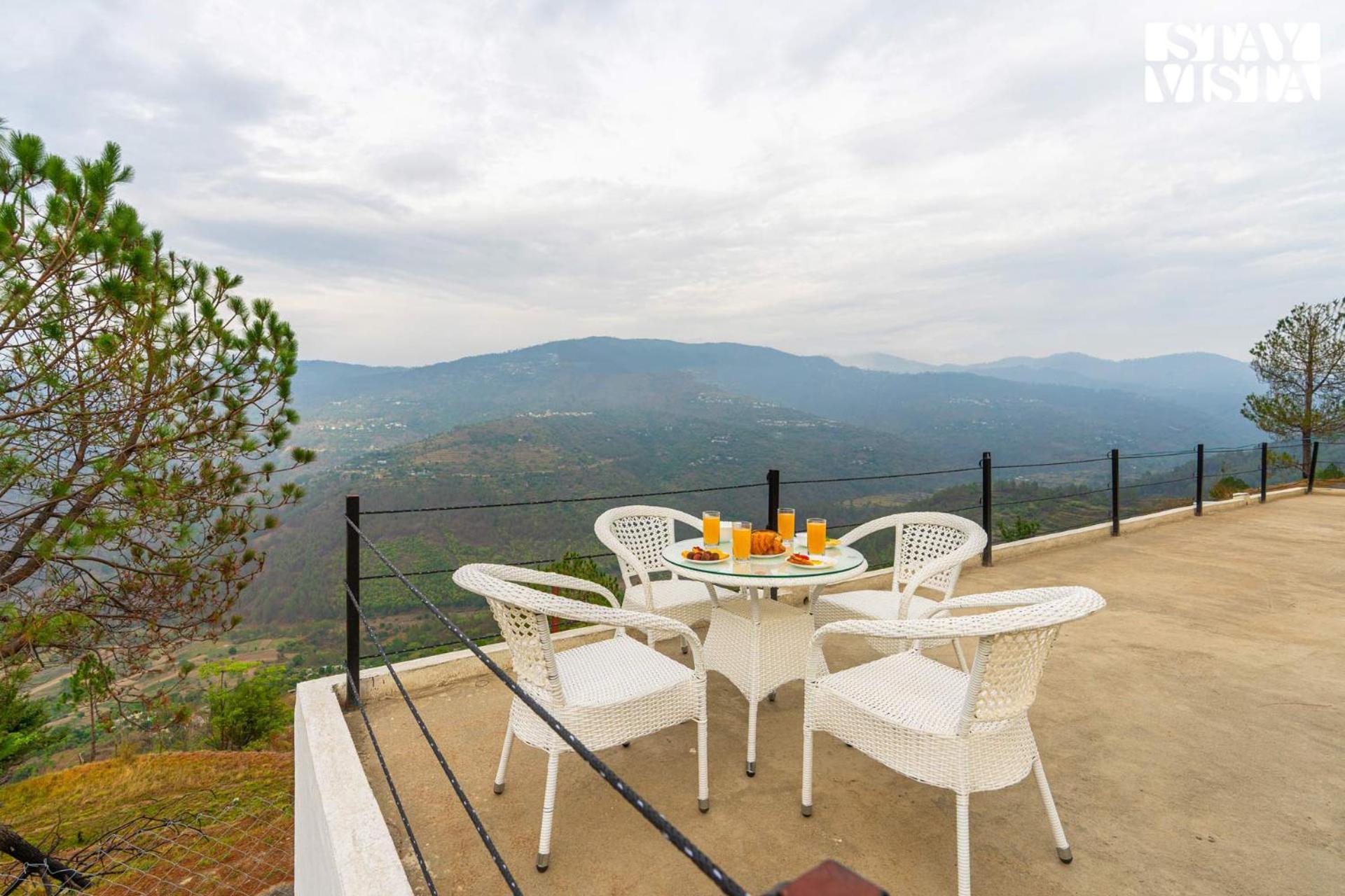 Stayvista At Luna Nova With Outdoor Pool - Ranikhet Εξωτερικό φωτογραφία